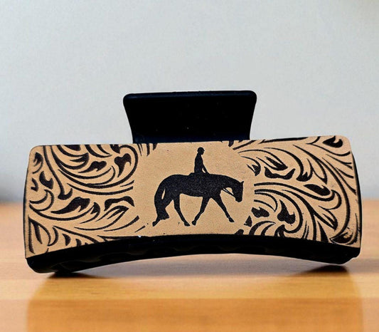 Hunter Under Saddle Leather Hair Clip – A Must-Have Accessory for Equestrian Enthusiasts
