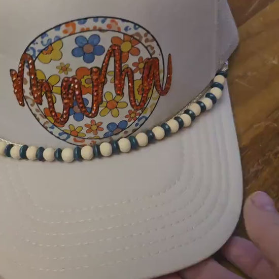 Floral “Mama” Trucker Hat – White Mesh Cap with Retro Flower Design & Beaded Brim